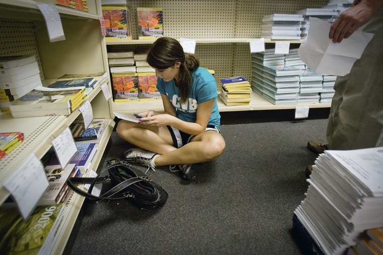 E-books haven't solved the woes of high-priced college textbooks.